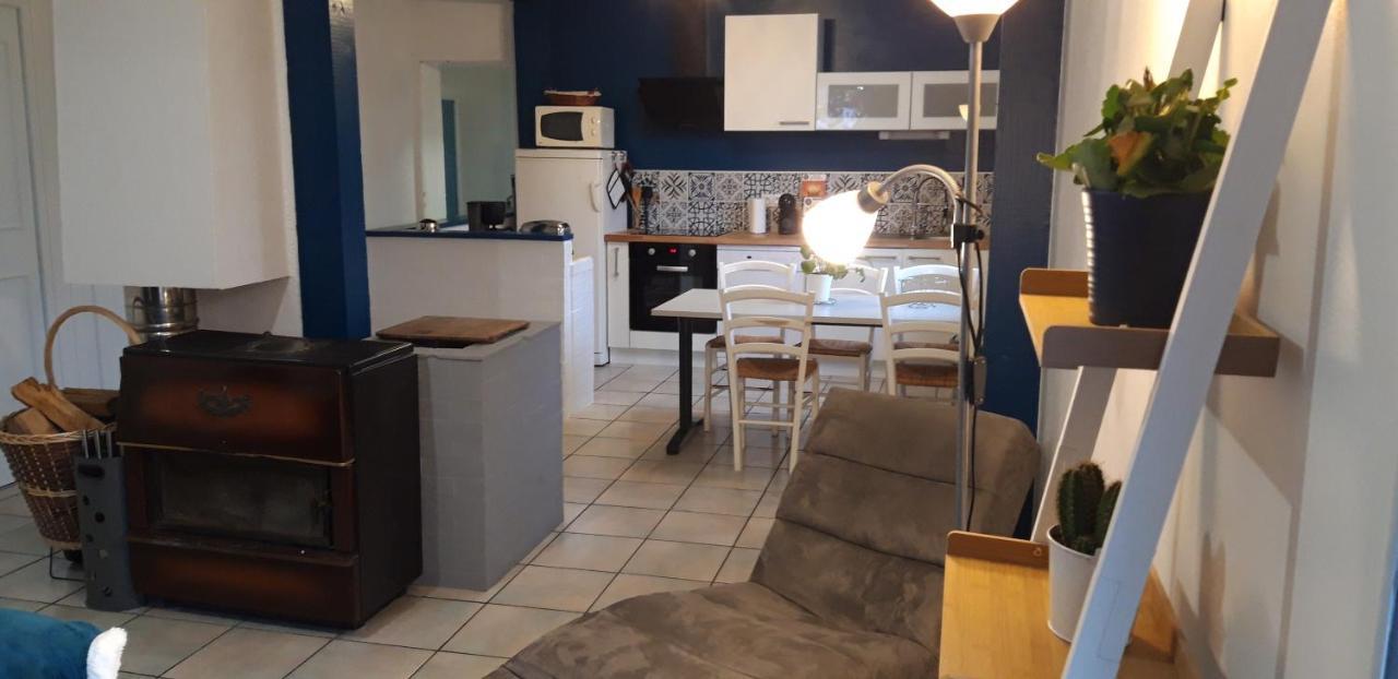 Willa Maison Chaleureuse Avec Insert En Campagne Saint-Mars-sur-la-Futaie Zewnętrze zdjęcie