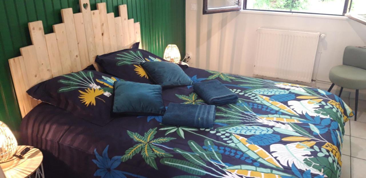 Willa Maison Chaleureuse Avec Insert En Campagne Saint-Mars-sur-la-Futaie Zewnętrze zdjęcie